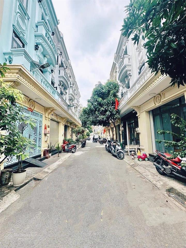 9xtỷ đường xe tải thông ngay tô hiệu 70m2 4 tầng 5pn full nội thất chủ giảm 2 tỷ chủ gấp