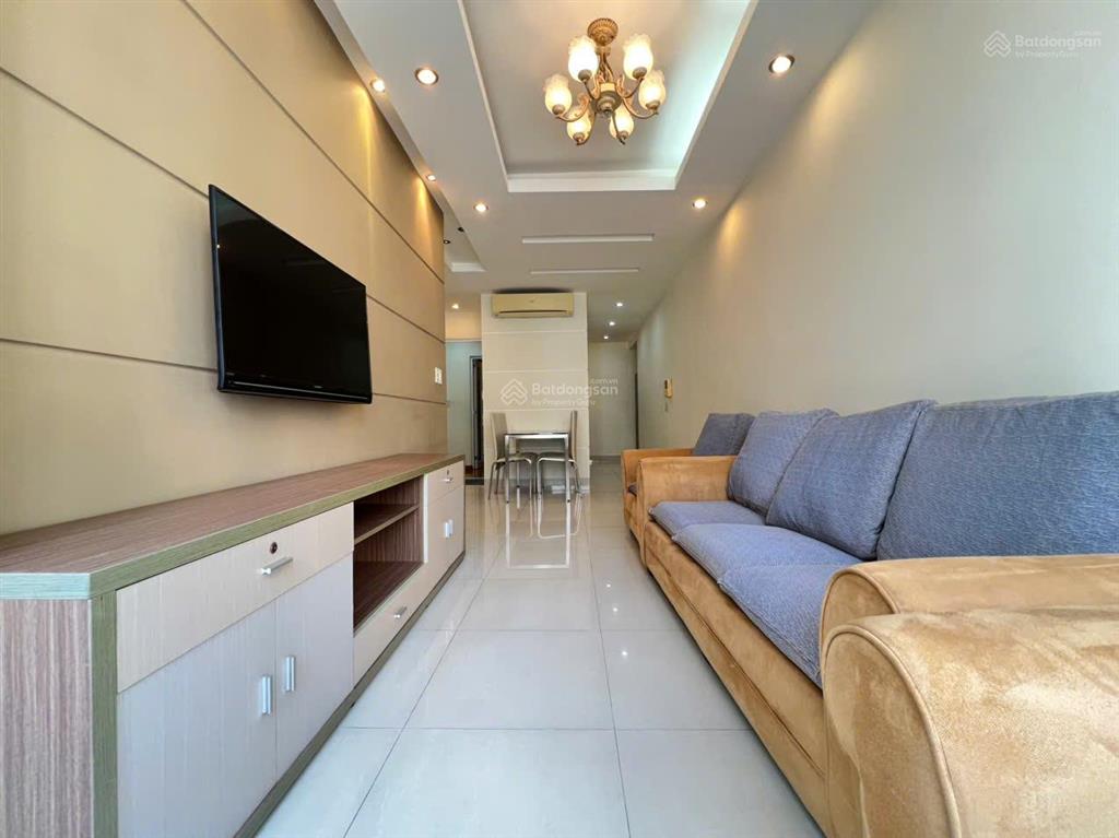 Bán căn hộ sky garden 3. dt 68m2 lầu trung thiết kế 2 phòng2wc đang có hdt 14 triệu. giá 5.1 tỷ