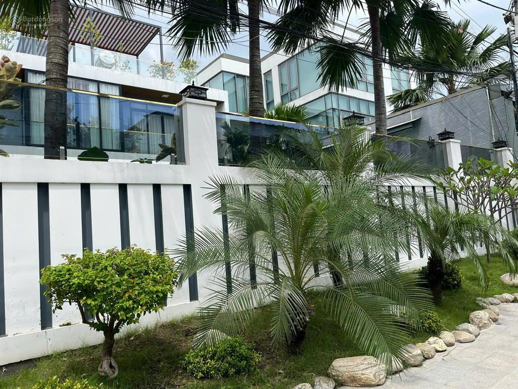 Giảm 55 tỷ! bán biệt thự nguyễn văn hưởng, thảo điền656m²3 tầng hồ bơi sân vườn giá 105 tỷ