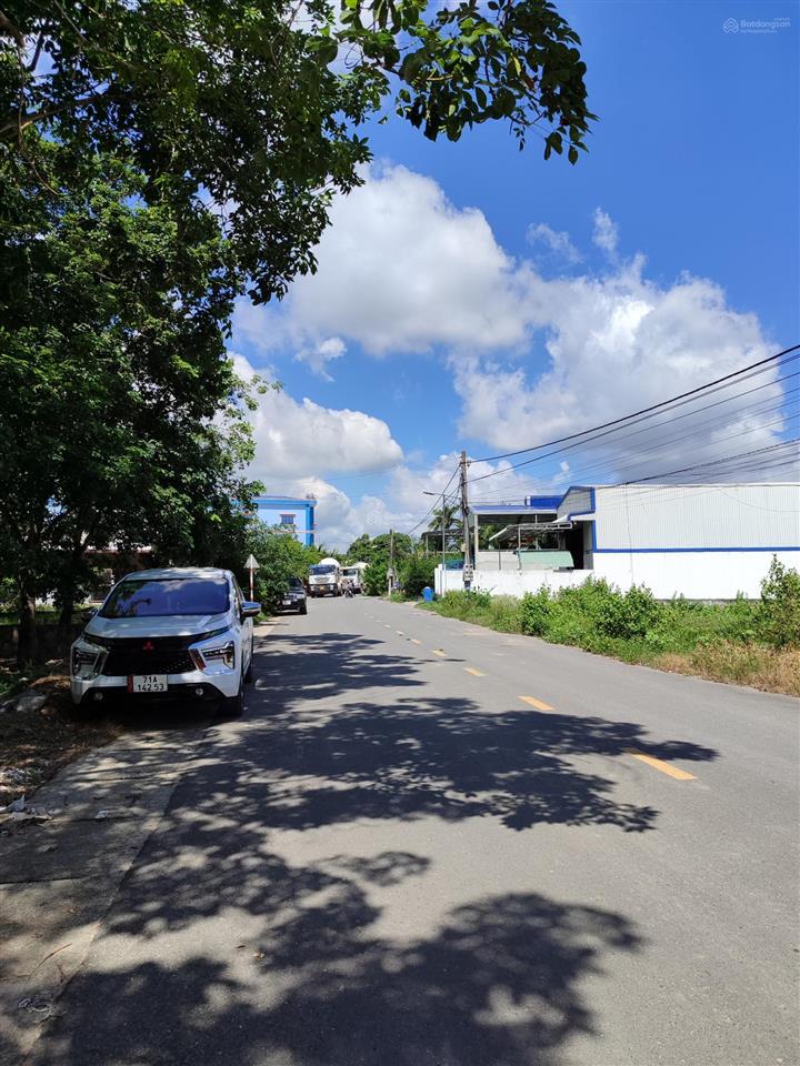 Bán đất phú chánh, tân uyên, dt 19*45m, thổ cư 240m2 giá 7 tỷ