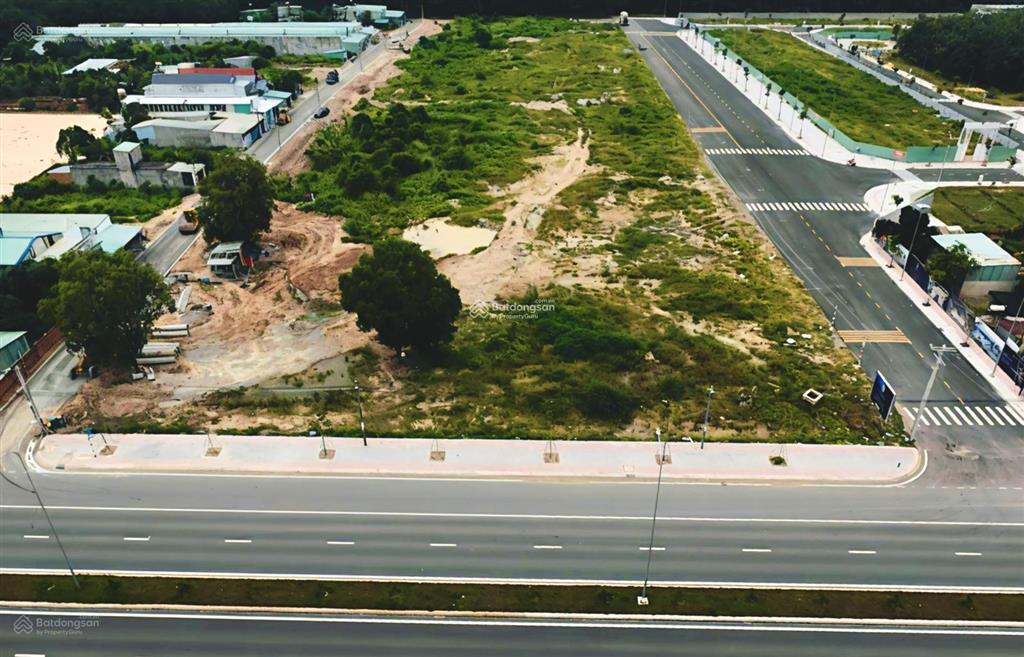 Siêu phẩm đầu tư f0, đất vàng mặt tiền đt 746 tại hội nghĩa,giá 1tỷ479tr, dt 474,4m2, sổ hồng riêng