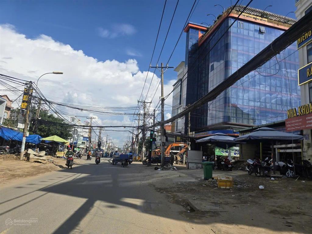 Siêu rẻ chỉ 135 triệu/m2 mặt tiền nguyễn thị định p. bình trưng xây dựng mới hầm 9 tầng lg đã mở