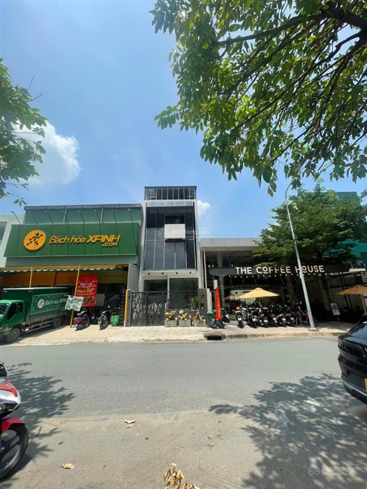Nhà phố thương mại tại the sun avenue dt 120m2 hầm 5 tầng giá 39,5 tỷ đang có hđt 70tr/tháng