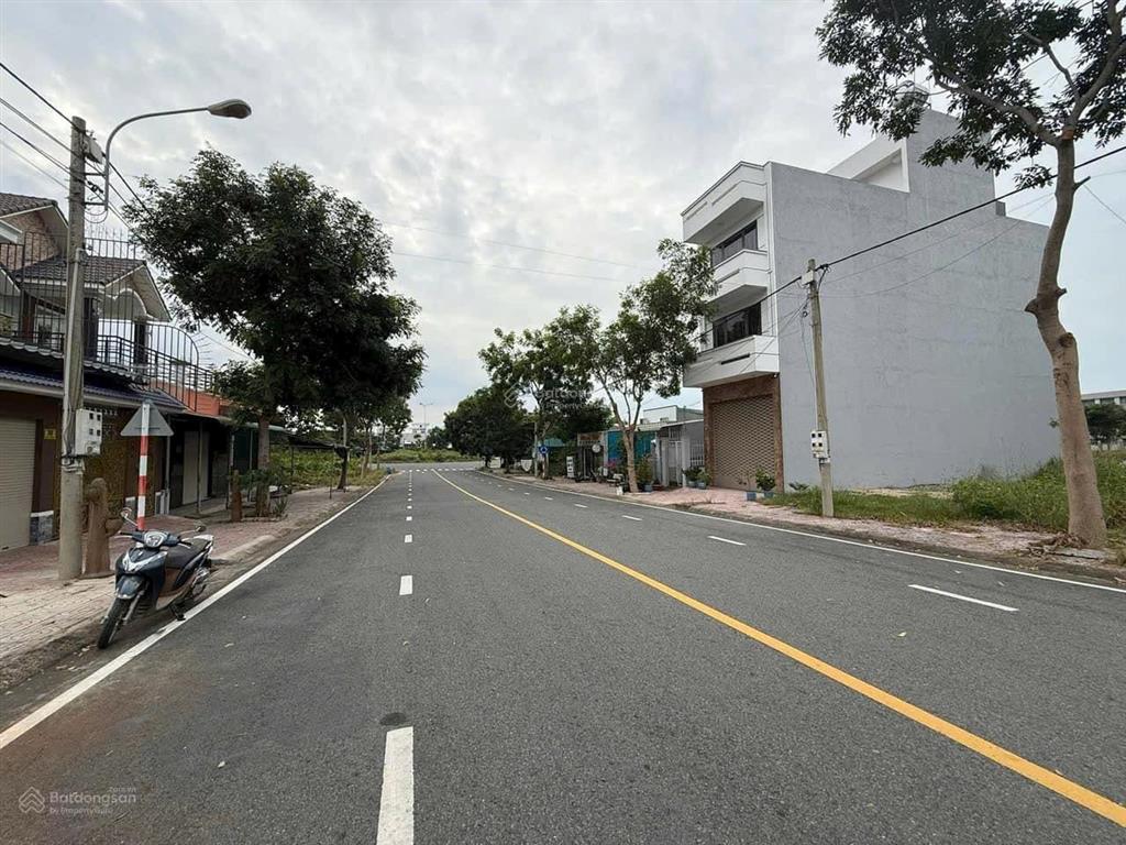 Bán lô đất tại châu thới, 22 tỷ, 300 m², mặt tiền 15m, pháp lý đầy đủ