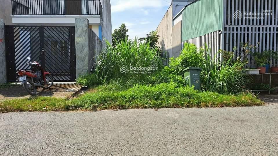 Đất chính chủ kẹt tiền bán gấp lô đất gần nhà phan văn khải gần khu đất của vingroup shr giá tốt