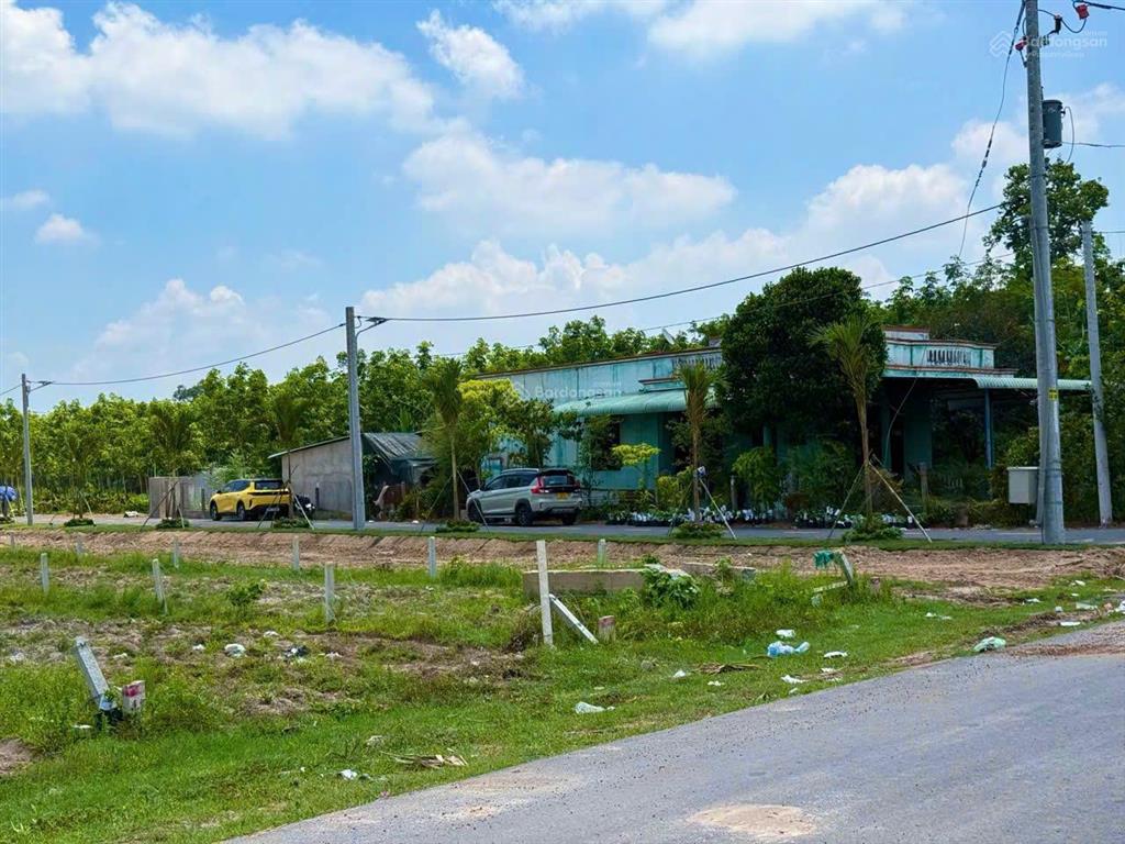 Đất minh thạnh tphcm 500m2 (10*50)tc 100m2, 195 triệu sở hữu. sổ sẵn, nhựa 32m
