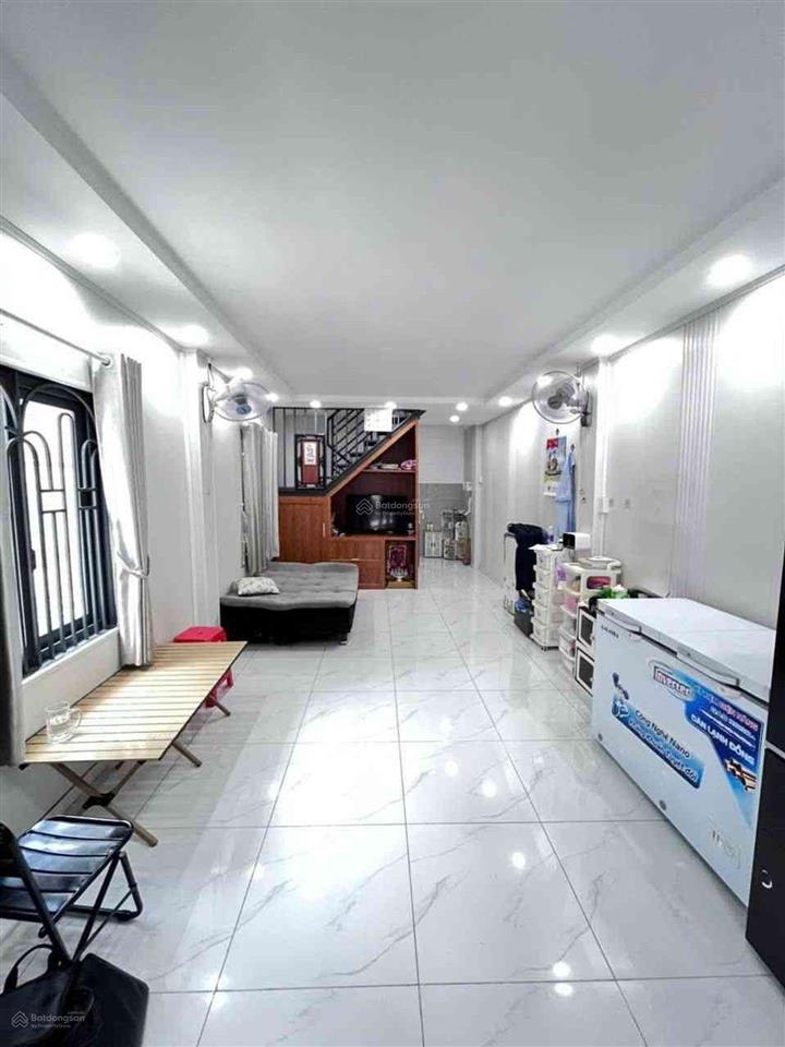 Bán nhà sát mặt tiền mễ cốc quận 8 49m2 ngang 4m hẻm rộng oto đổ cửa shr kqh nhỉnh 4t