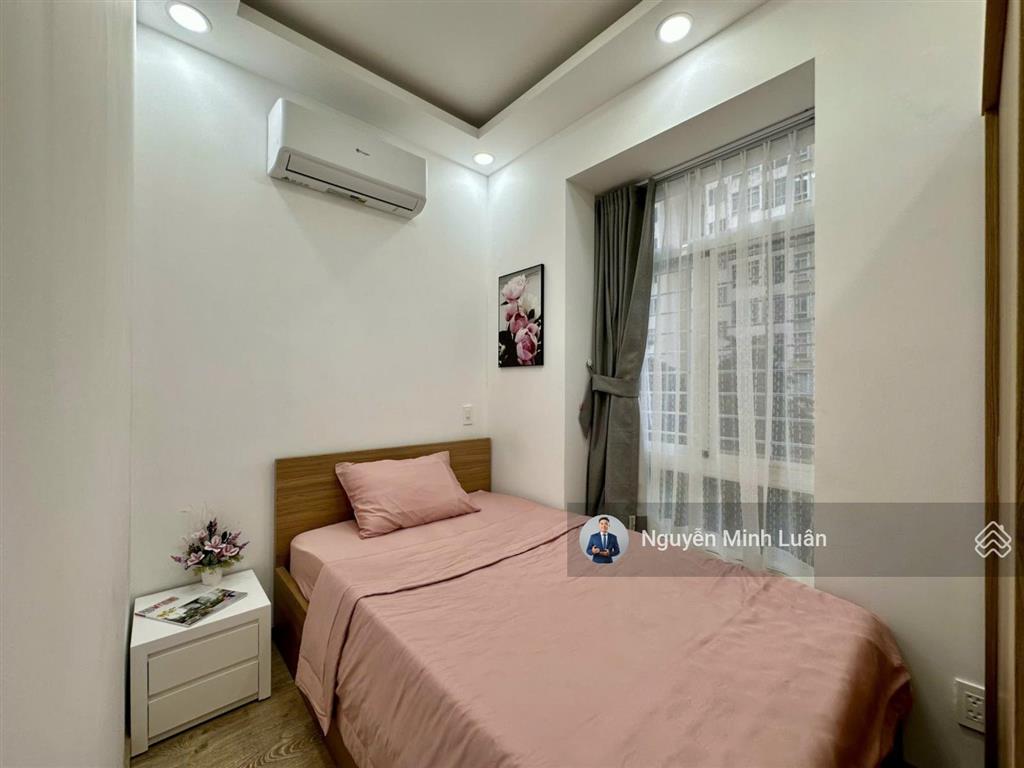 Bán gấp căn hộ chung cư sky garden phú mỹ hưng tphcm. 3pn 2wc giá chỉ 5.5 tỷ. 0935 382 *** luân