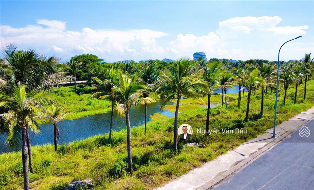 Bán nhà thô fpt 3 tầng, giá tốt, thuận lợi ở hoặc kinh doanh bđs rồng đỏ chuyên fpt city