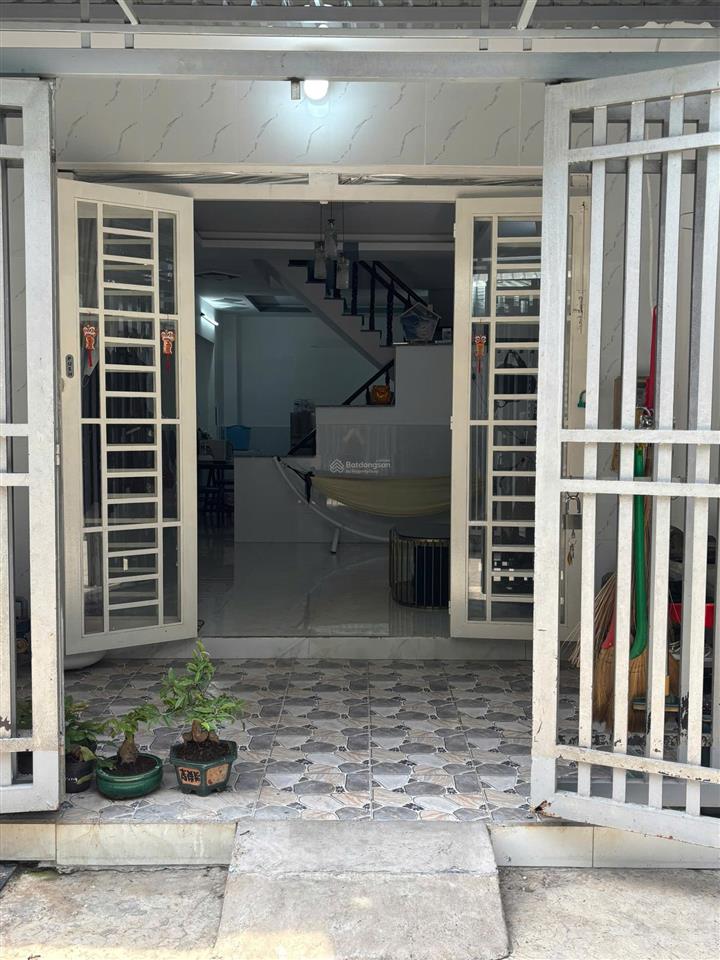 Bán nhà sổ chung, 1 trệt 1 lầu mới đẹp cách tỉnh lộ 9 chỉ 300m xã bình mỹ, củ chi chỉ 1,15 tỷ