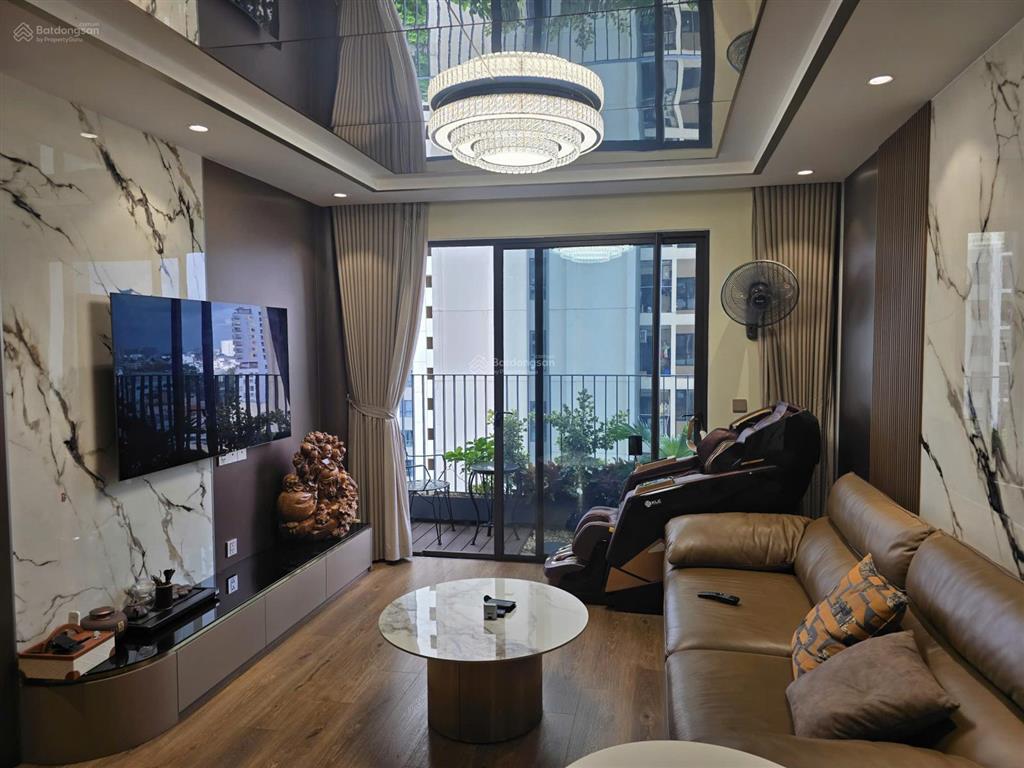 Thiện chí bán căn góc 3pn (122m2) view hồ bơi nội thất đẹp đã có sổ hồng tại hà đô tấn đại