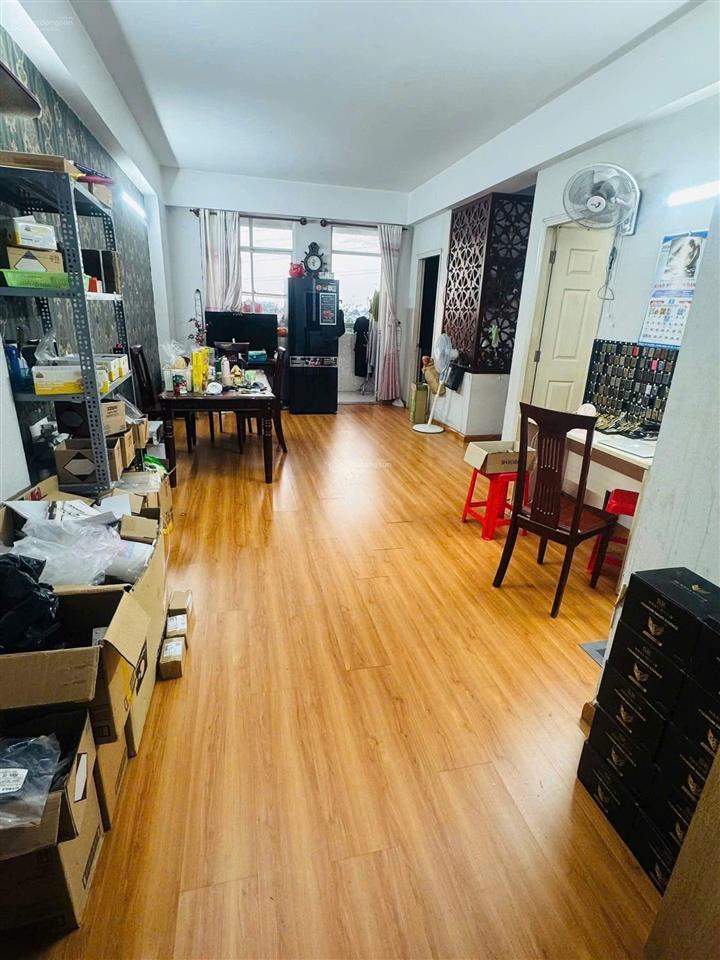 Chính chủ cần bán căn góc chung cư besco an sương. trung mỹ tây, 2pn, 2wc. 68m². 0938 379 *** nga