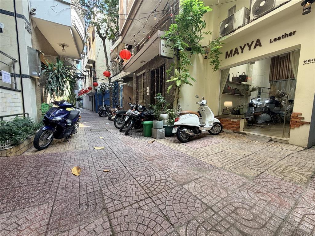 Bán nhà bùi thị xuân, quận 1, 3m x 10m 3 tầng, giá chỉ 6.9 tỷ tl.