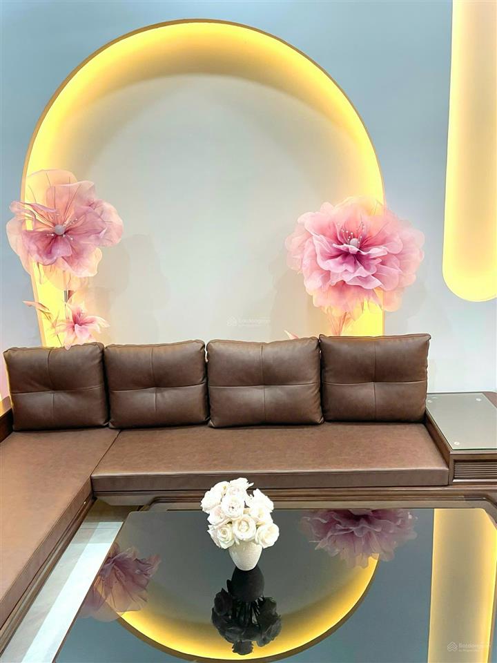 Nhà xây mới đẹp từng chi tiết tại kdc phú lợi quận 8, cần bán để chuyển sang căn lớn hơn