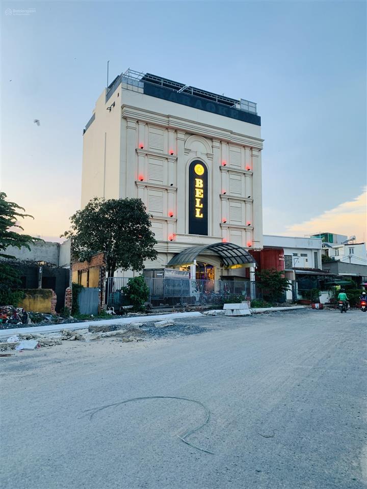 Bán lô đất 2 mặt tiền 900m2. view mặt kênh tham lương 32m dài 35m. giá tốt tl chính chủ