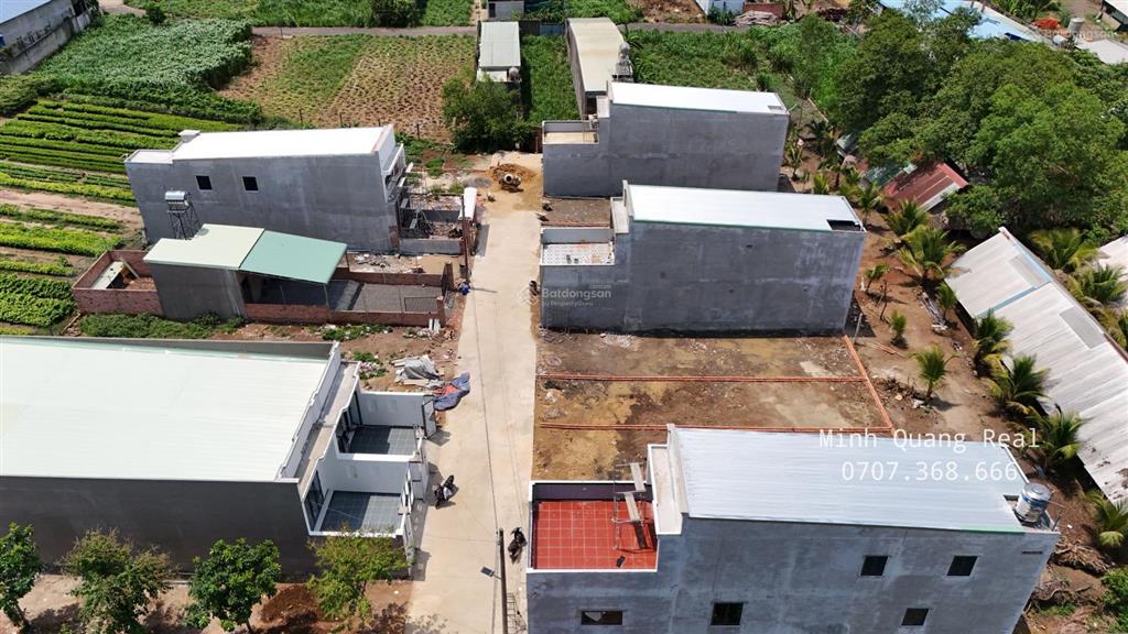 Bán gấp lô đất 100m², full thổ cư, sát nhựa chính, p. trảng bom, tp đồng nai, giá 900 triệu