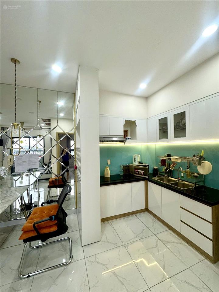 Bán căn hộ fresca riverside, 2pn 2wc 60m2, full nội thất, sổ sẵn, giá 2,620 tỷ. 0903 353 ***