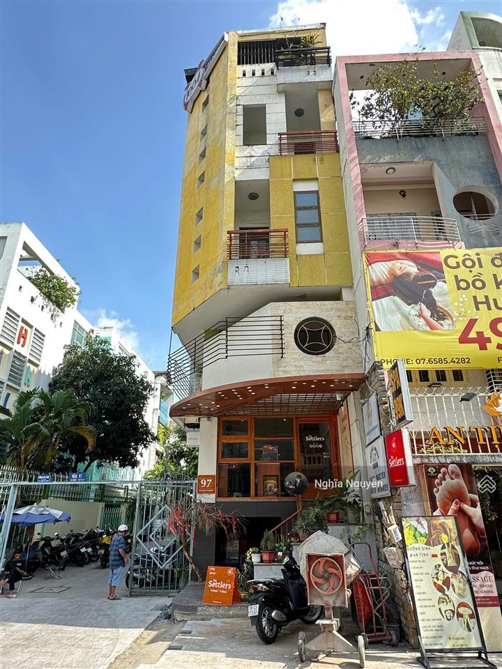 4,2x13m 4 tầng bán nhà hiếm thái văn lung cho thuê 50 triệu/tháng. giá chỉ 22 tỷ