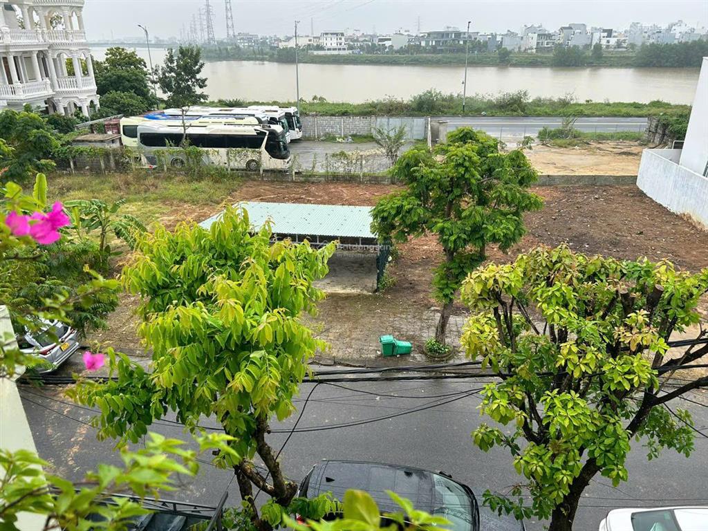 Bán cặp đất biệt thự 580m2 mặt tiền đường anh thơ ngay khu đô thị nam việt á sát sông hàn