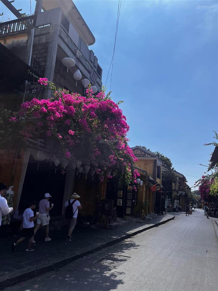 Đất mt trung tâm hội an giá chưa tới 8 tỷ, đường lê hồng phong
