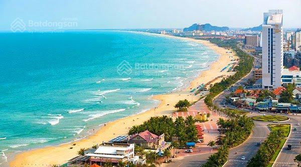 Bán lô góc siêu vip 3 mặt tiền chương dương giá đầu tư
