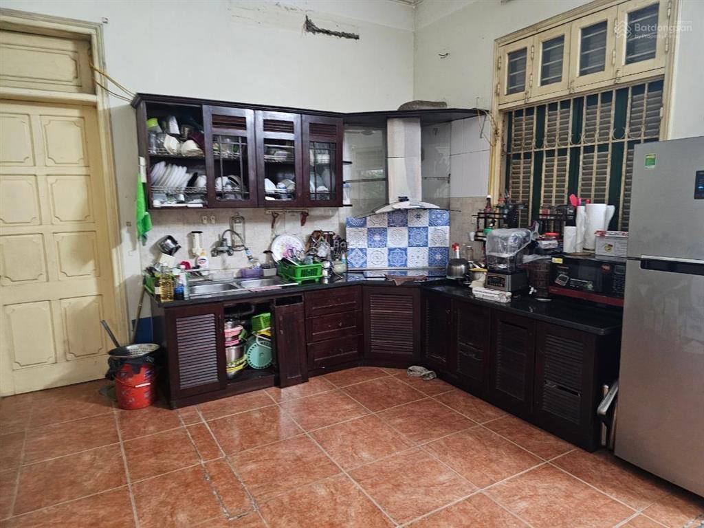 Bán nhà phố giáp nhất, quan nhân thanh xuân hà nội dt 180 mặt tiền 7m giá 33,5 tỷ ô tô vào kd