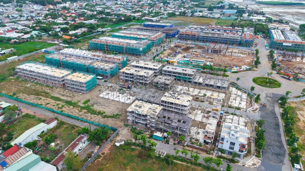 Hàng hiếm persa place mua trực tiếp giỏ hàng cđt 3 phòng giá 5,584 tỷ view hồ bơi và công viên