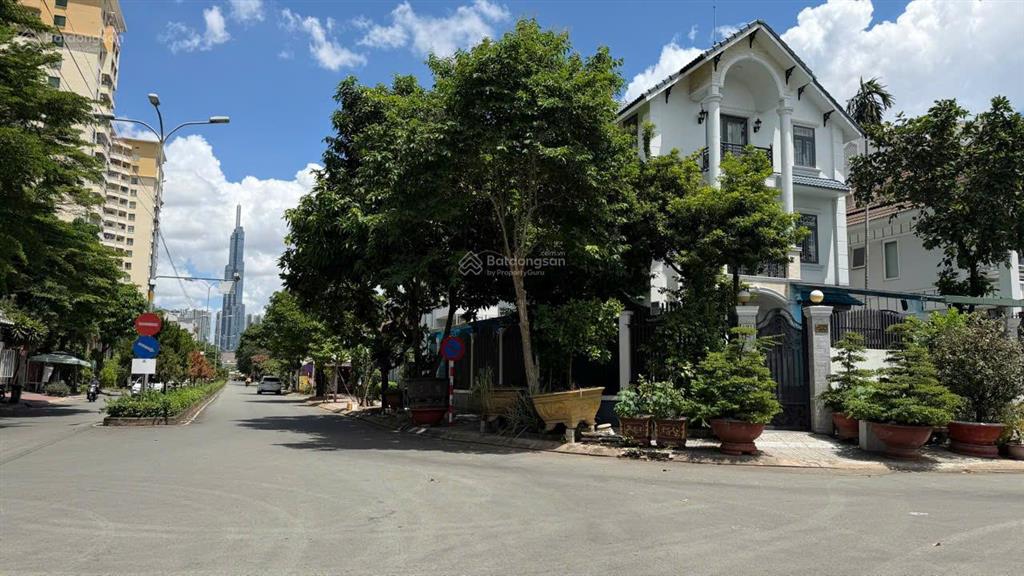 Bán nhà 2mt dương văn an, 12x20, 240m2, 1 hầm, 3 tầng, 85 tỷ