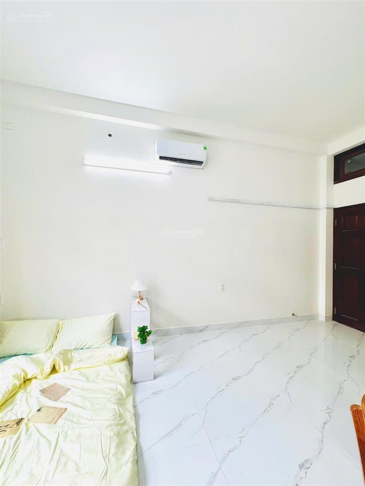 Bán căn hộ dịch vụ hẻm 252 đường vườn lài giá rẻ bèo nhèo