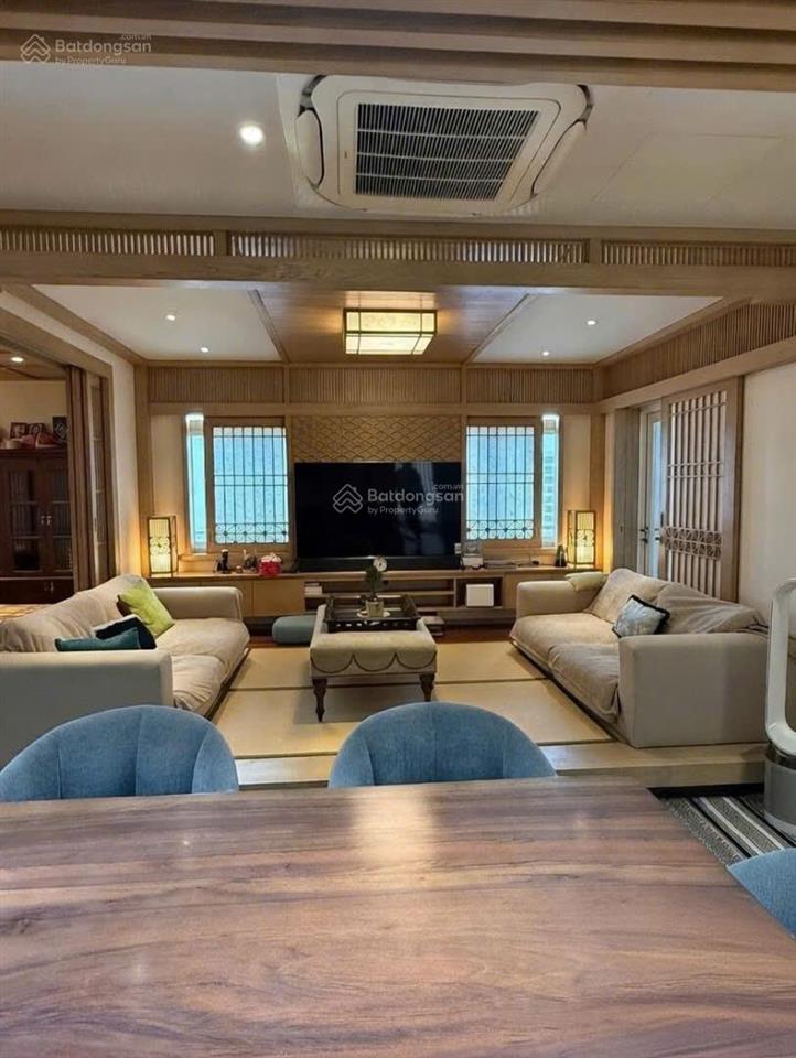 Căn hộ cc cảnh viên 2 tại tân phú, q7, tp. hcm, giá 9,9 tỷ, 118m2, hàng hot!