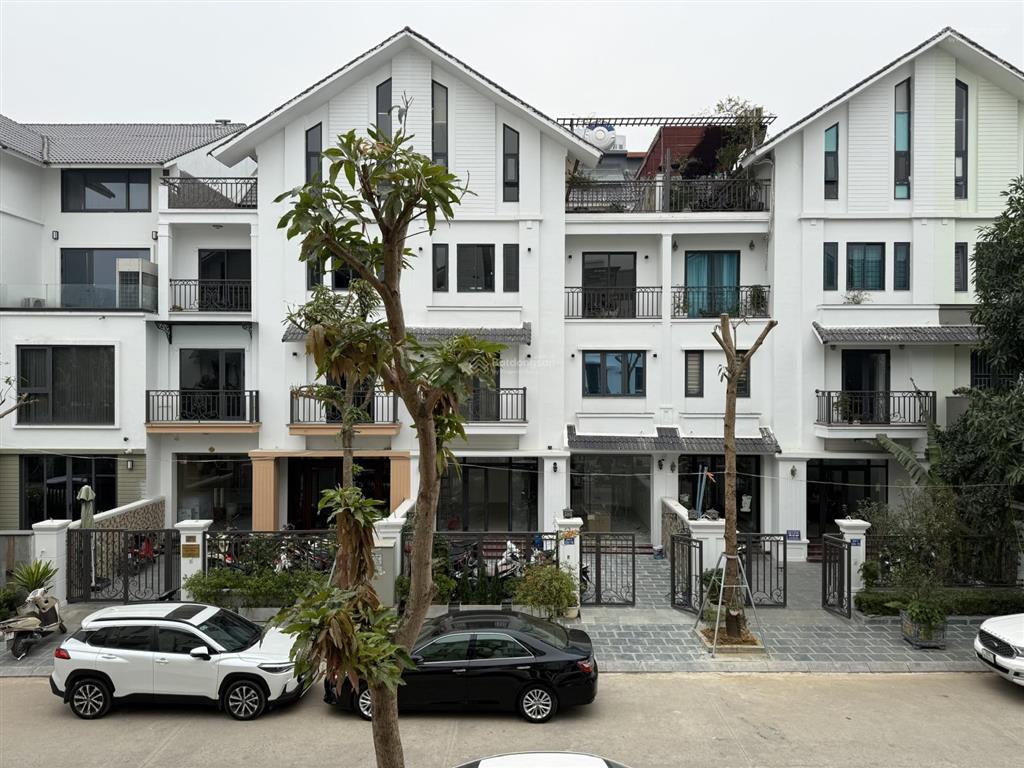 (giảm vài tỷ) liền kề geleximco lê trọng tấn (200mmt8m4 tầng) hoàn thiện đẹp, cho thuê 500tr/năm