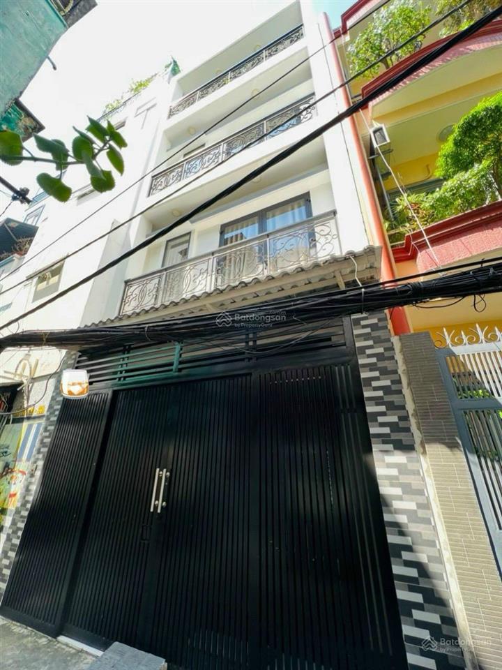 Nhà sát bên vạn hạnh mall. đường sư vạn hạnh/q10. 82m² (4,7m x 17m) giá 3.6 tỷ. ngay xem nhà