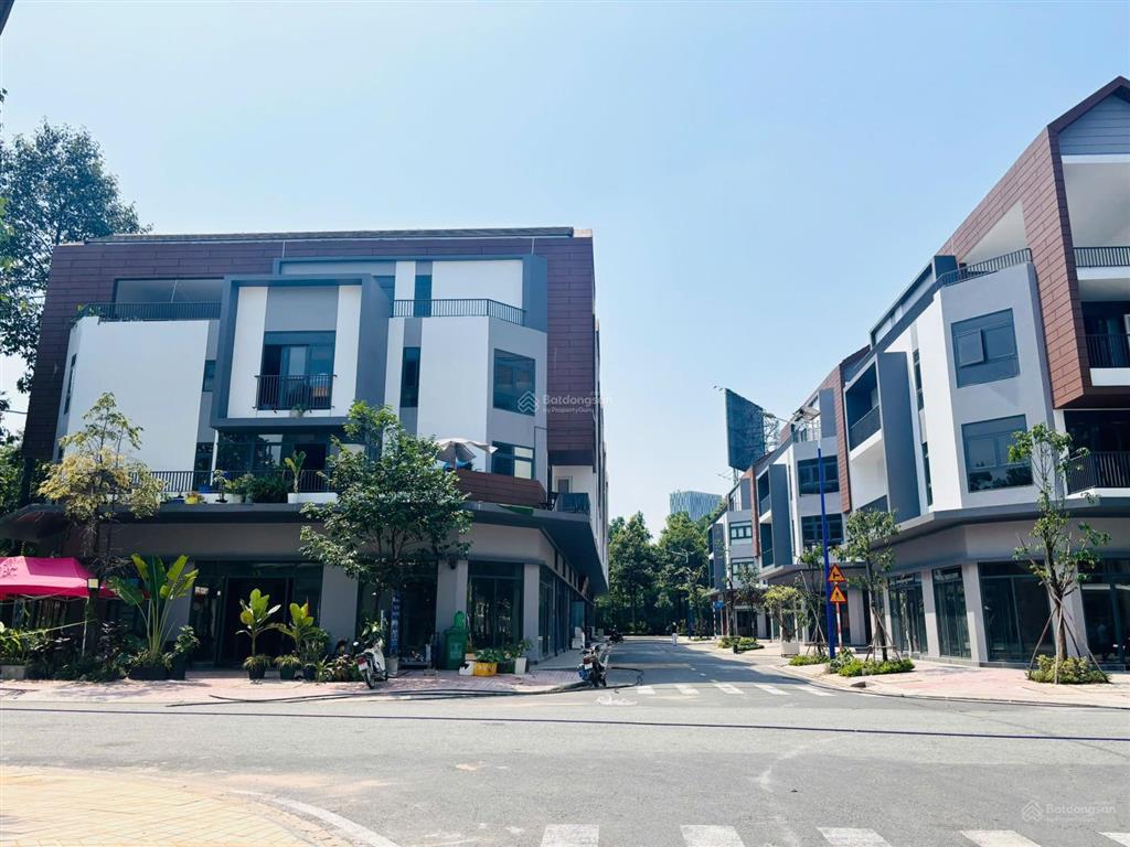 (sales cđt với kinh nghiệm 9 năm) shophouse artisan park mua trực tiếp cđt trả giãn 5 năm ls 0%