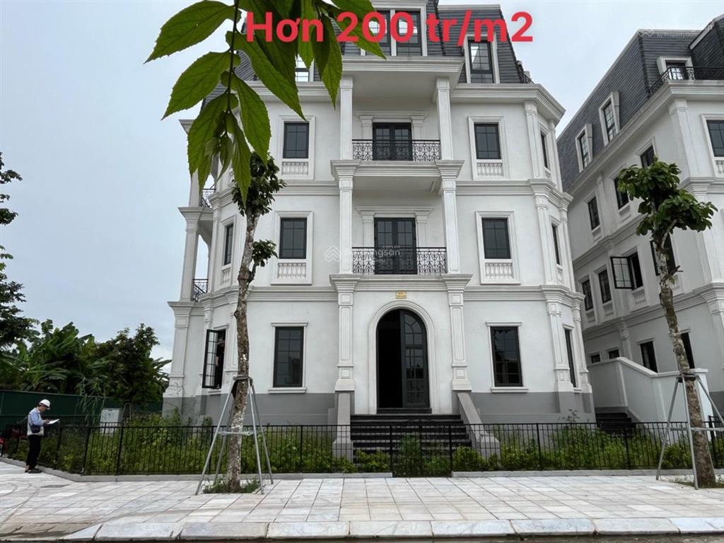 Cần bán gấp biệt thự song lập jade square ngay phạm văn đồng 180m2 41 tỷ