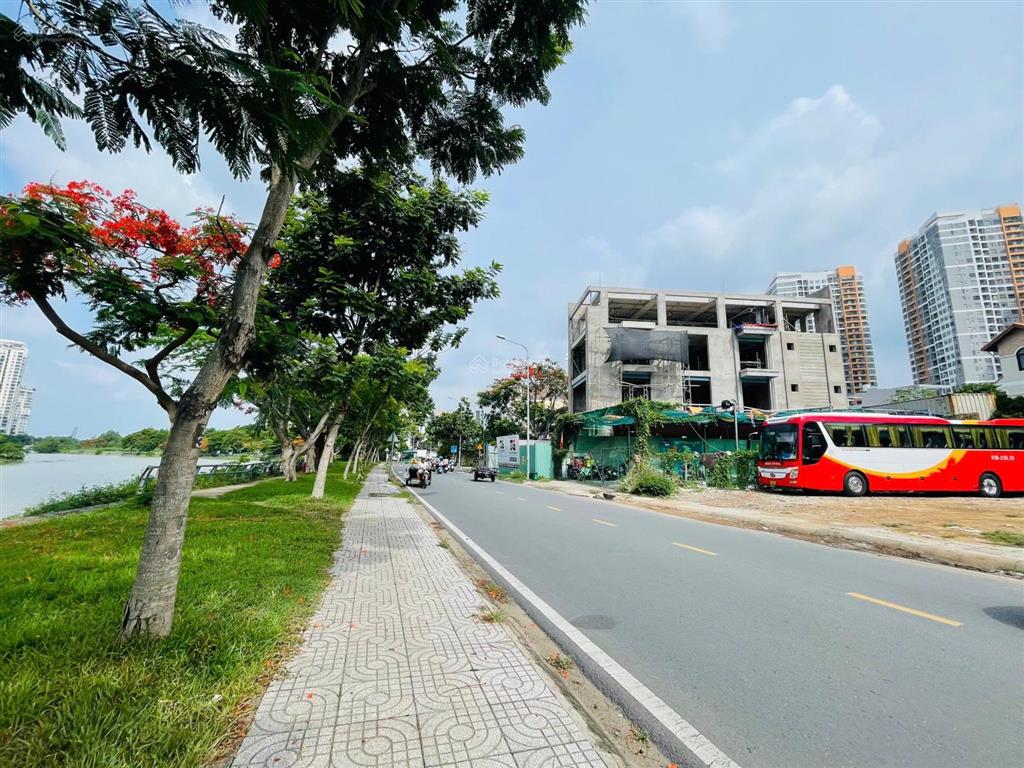 Ko thể rẻ hơn. chỉ 120tr/m2 ngay kđt thủ thiêm. lô góc 2 mt thân văn nhiếp kdc văn minh cần bán.