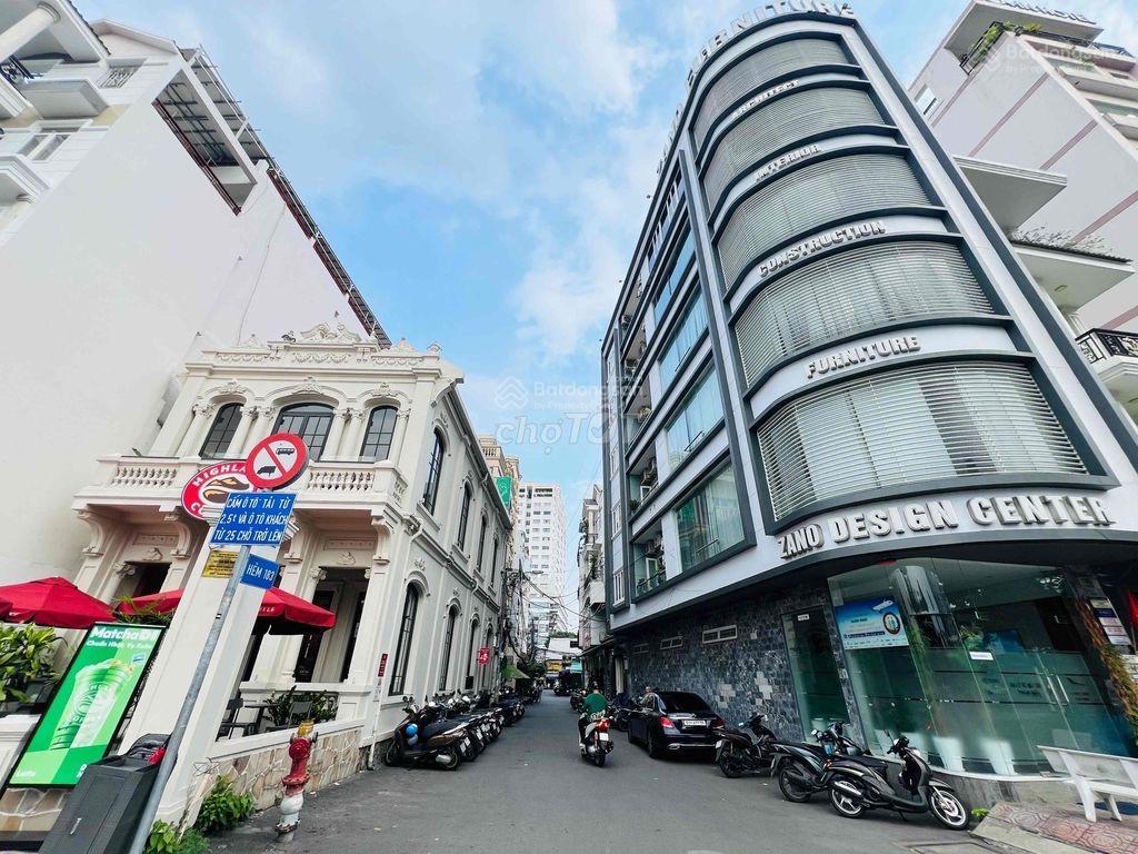Bán nhà 6 tầng hẻm xe hơi bến vân đồn & khánh hội