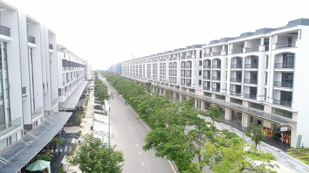 Suất nội bộ shophouse khu đô thị xanh vạn phúc city 9x20, 6 tầng, mặt tiền chỉ với 47,5 tỷ. hot