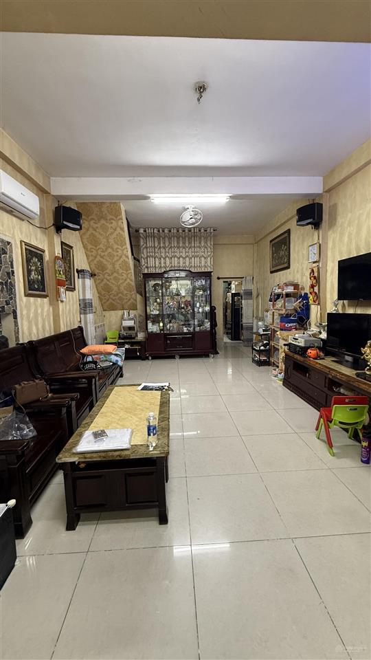 Bán nhà đường bến vân đồn quận 4, 87,5m2, ngang 7.5m cực kỳ đẹp, hẻm 3m sát mặt tiền, chỉ 8 tỷ tl