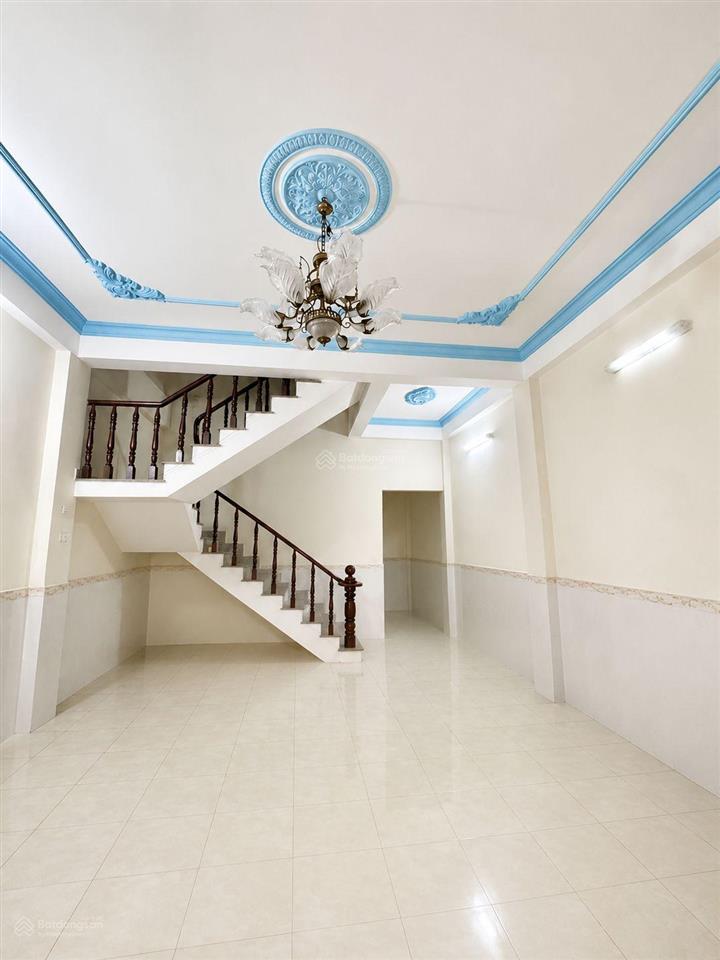 Nhà ngay aeon tân phú 5 x17m hẻm ôtô 2 tầng 3pn giá nhỉnh 5 tỷ