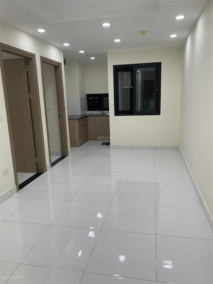 Bán căn 52m2 tầng trung hoàng huy lạch tray