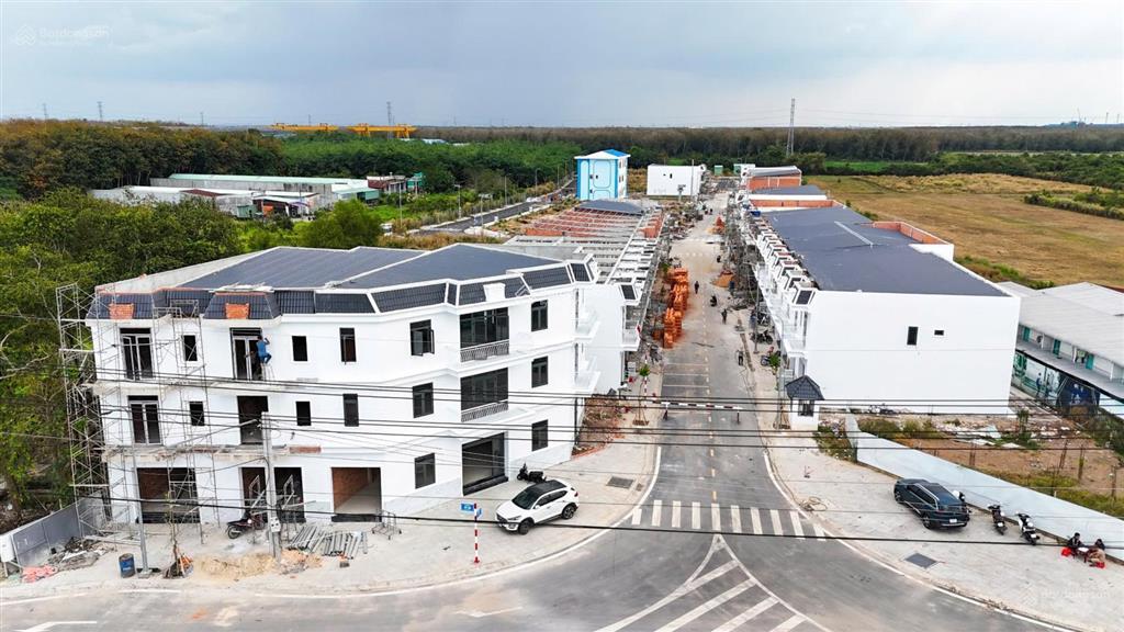 Sang nhượng nhà 2 tầng đường dt743 tp. hồ chí minh , 3 phòng ngủ 75m2 giá chỉ 1 tỷ 490 sổ sẵn