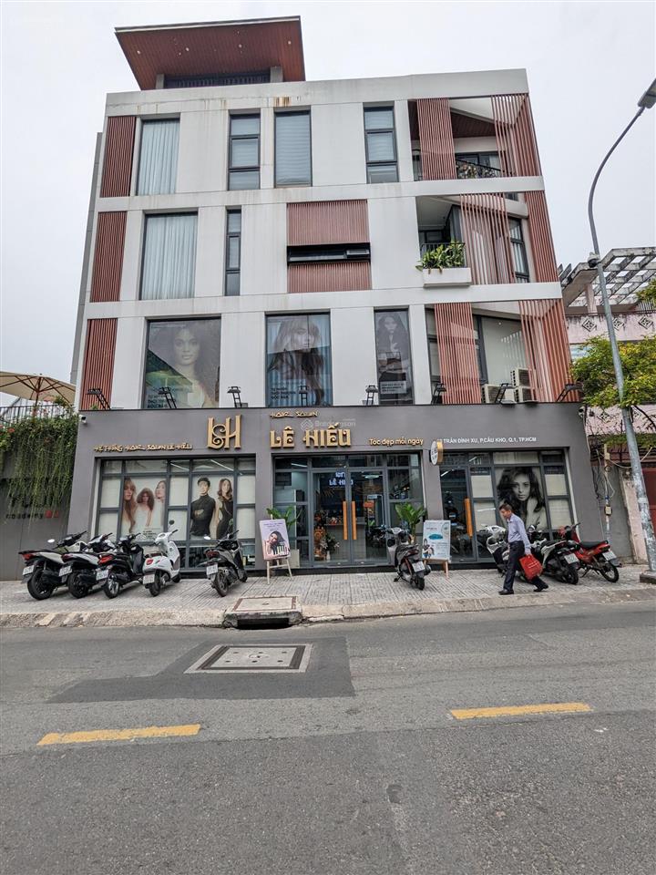 Bán nhà 18a nguyễn thị minh khai 12x17m 5 tầng 100 triệu/tháng không lộ giới 65 tỷ