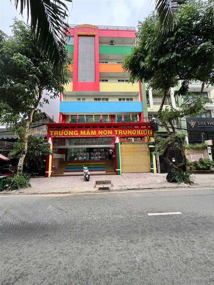 Bán tòa nhà mt đường 9a trung sơn 1 hầm 6 lầu 2 thang máy dt 12 x 20m, giá 62 tỷ 0903 870 ***