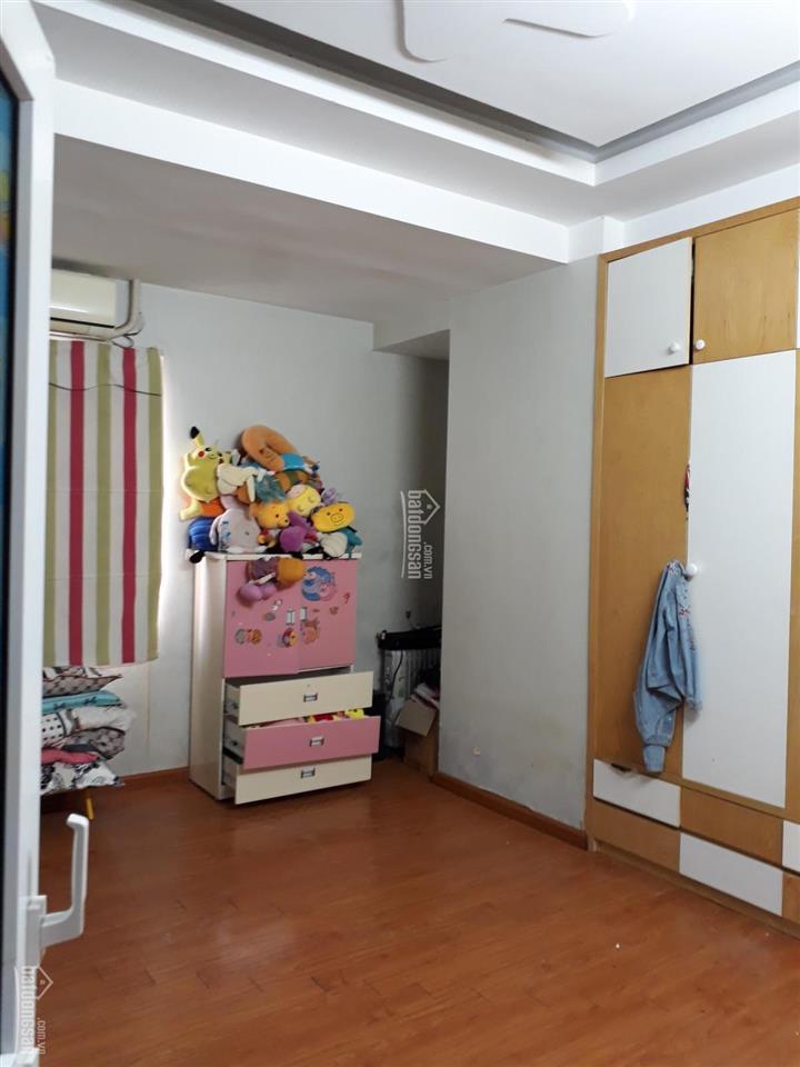 Chính chủ cần bán căn hộ 82m2 chung cư cao cấp ct5 văn khê, hà đông, 2 phòng ngủ, giá 3.9 tỷ
