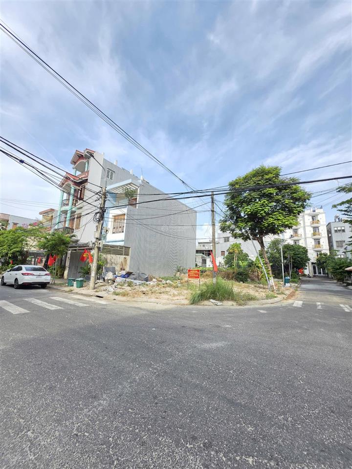 Bán lô góc 2 mặt tiền đường phạm vấn và lê lâm sát bãi biển phước mỹ 118.1m2 giá 20.5 tỷ