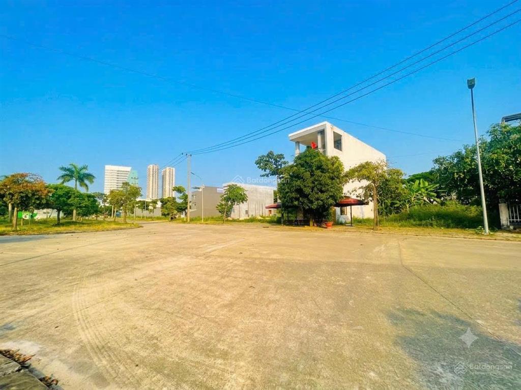 Продаётся участок, 100 м², Liên Chiểu