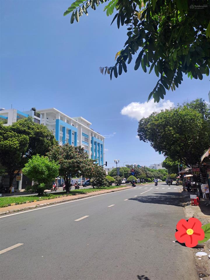 Mặt tiền tân phú, 8.7x20m, 17 tỷ, đường lê thiệt, tân phú