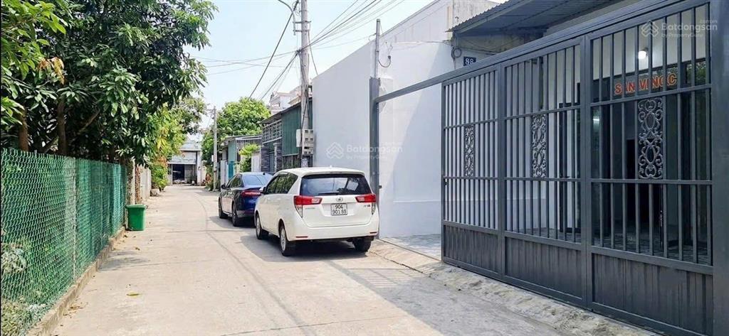Bán nhà dương công khi, gần ql22 hẻm xe hơi, 95m2, 2pn, giá chỉ 3.5 tỷ
