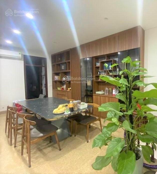 Bán nhà riêng phố giang văn minh, gần nút giao kim mã, ngõ nông, cách phố vài bước chân, 12.5 tỷ