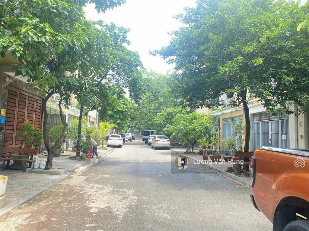 Bán gấp liền kề văn phú kđt văn phú xây thô 90m2 4 tầng phù hợp đầu tư giá chỉ 18 tỷ